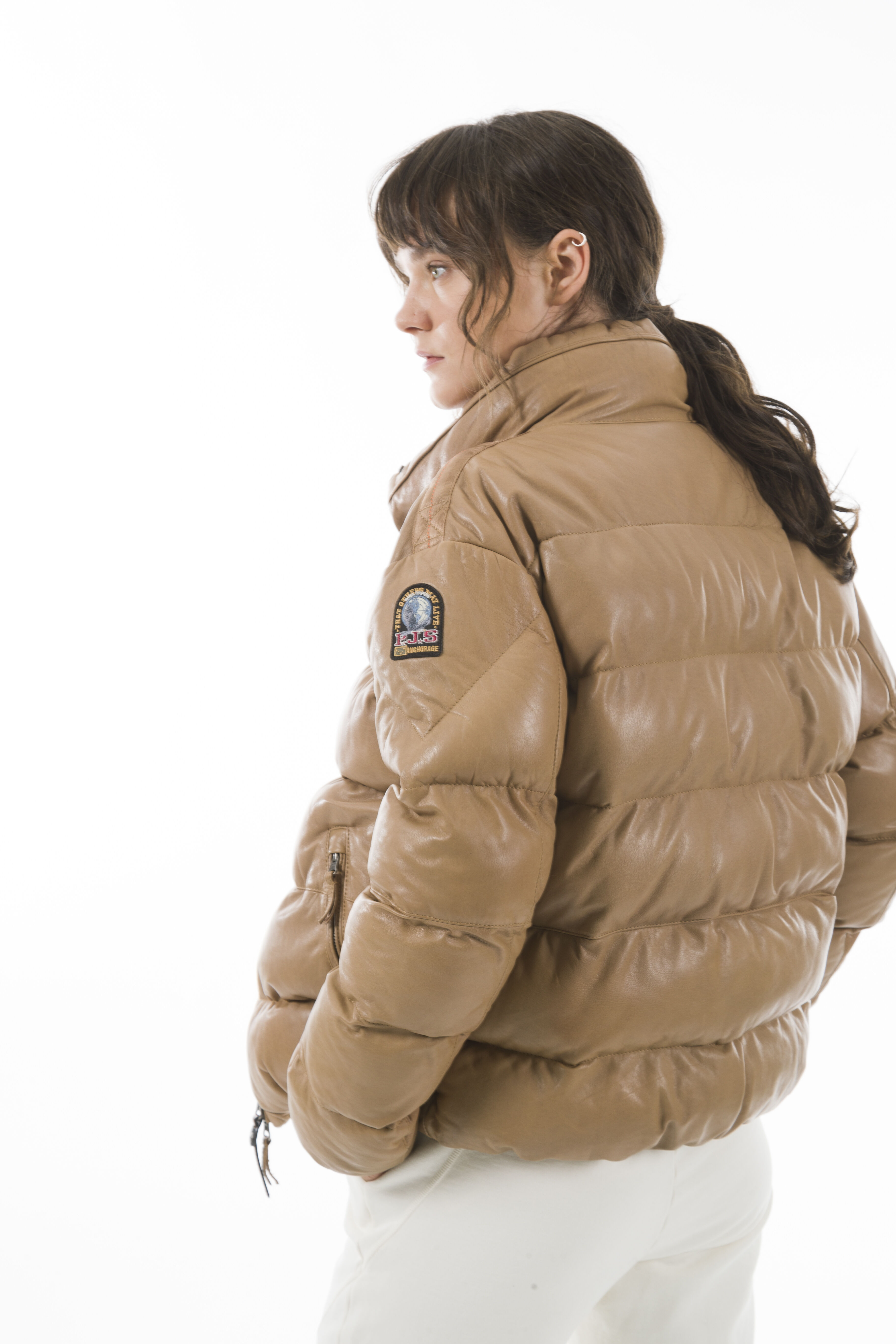 CAPPUCCINO PIA LEATHER レザージャケット | Parajumpers®